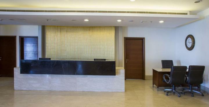 The Golden Plaza Hotel Panchkula Exterior foto